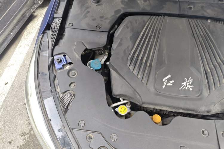Used Hongqi H5 2019 30TD Dynamic Edition Engine Bay Right