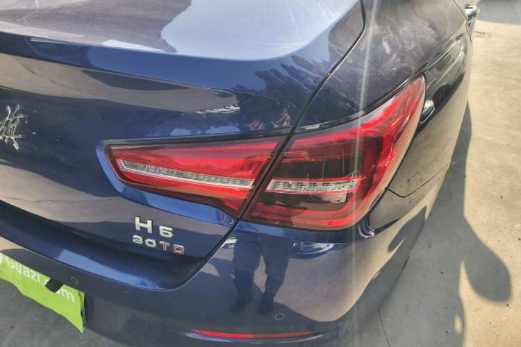 Used Hongqi H5 2019 30TD Dynamic Edition Exterior 2