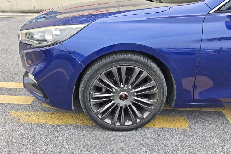 Used Hongqi H5 2019 30TD Smart Connect Dynamic Edition Exterior 8