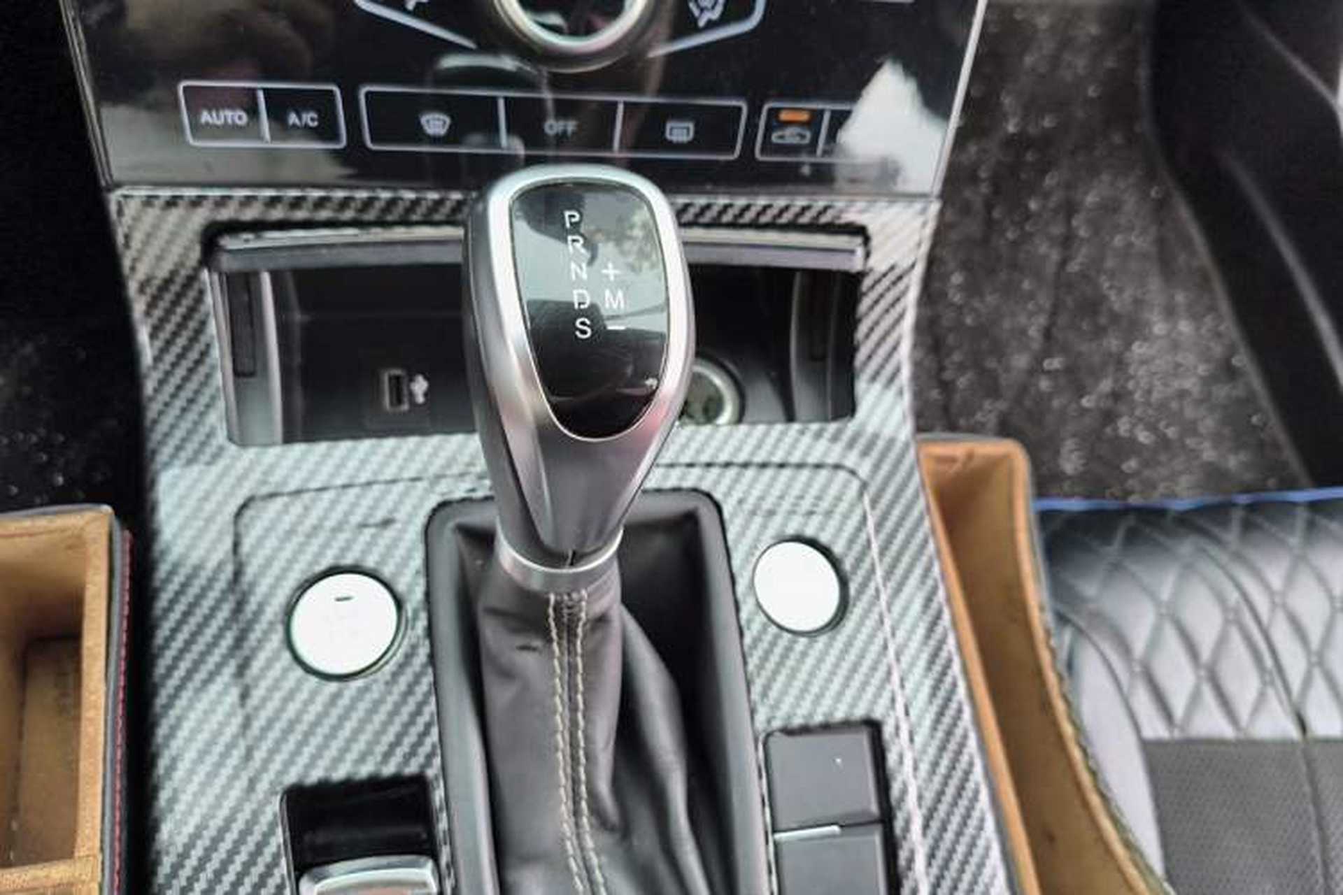 Used Hongqi H5 2019 30TD Dynamic Edition Gear Lever