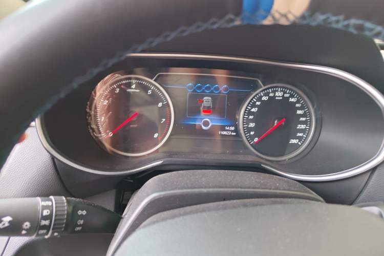 Used Hongqi H5 2019 30TD Dynamic Edition Instrument Cluster