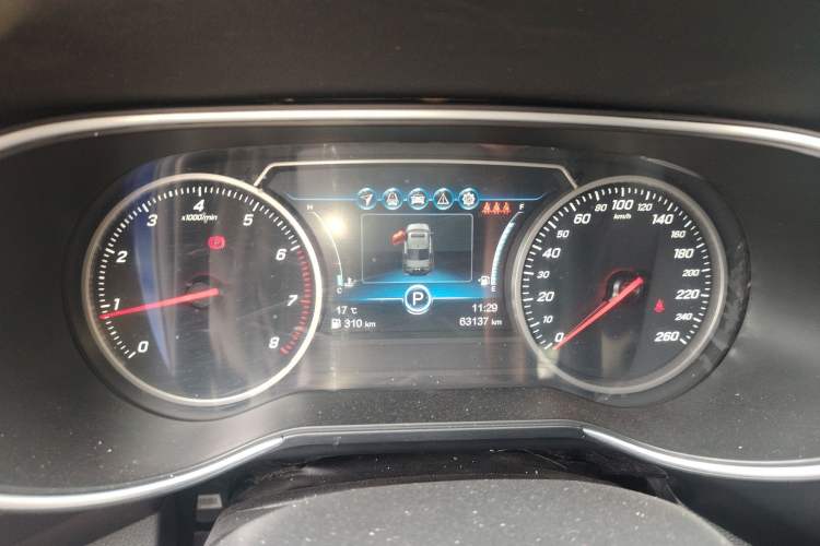 Used Hongqi H5 2019 30TD Smart Connect Dynamic Edition Instrument Cluster
