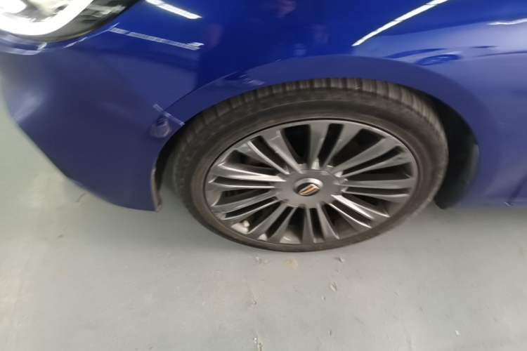 Used Hongqi H5 2019 30TD Smart Connect Dynamic Edition Left Front Wheel Hub