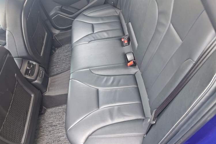 Used Hongqi H5 2019 30TD Smart Connect Dynamic Edition Left Rear Seat