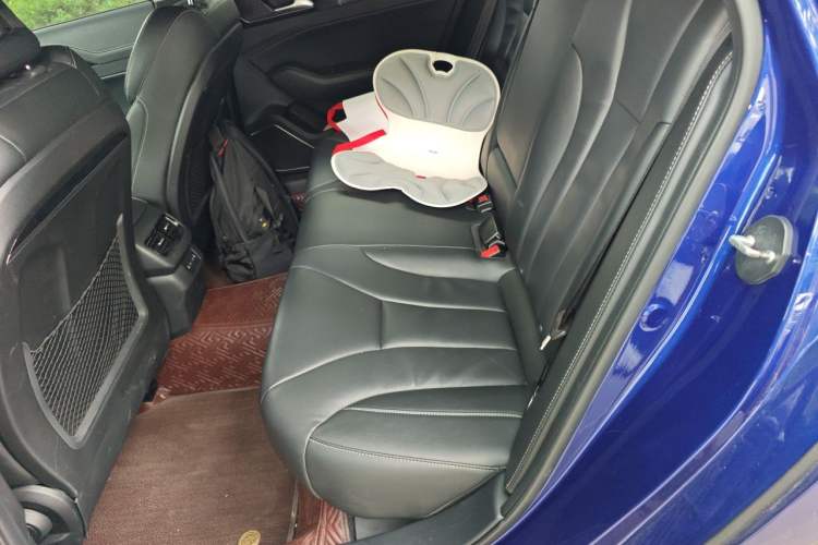 Used Hongqi H5 2019 30TD Dynamic Edition Left Rear Seat