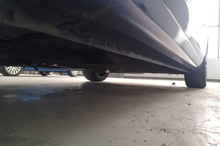 Used Hongqi H5 2019 30TD Smart Connect Dynamic Edition Left Side Sill