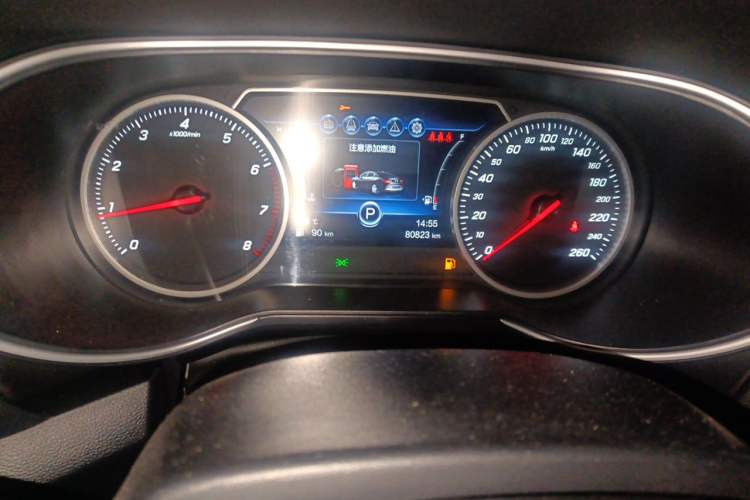 Used Hongqi H5 2019 30TD Dynamic Edition Odometer Close Up