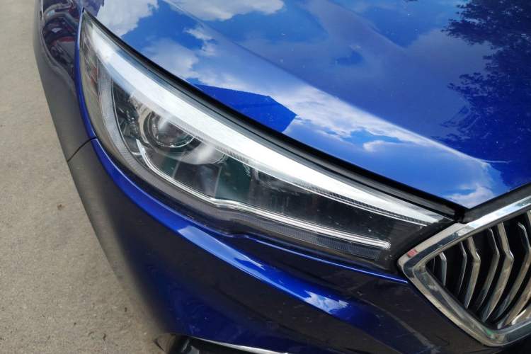 Used Hongqi H5 2019 30TD Smart Connect Enjoy Edition Right Front Headlight