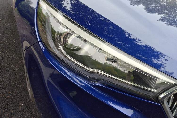 Used Hongqi H5 2019 30TD Dynamic Edition Right Front Headlight