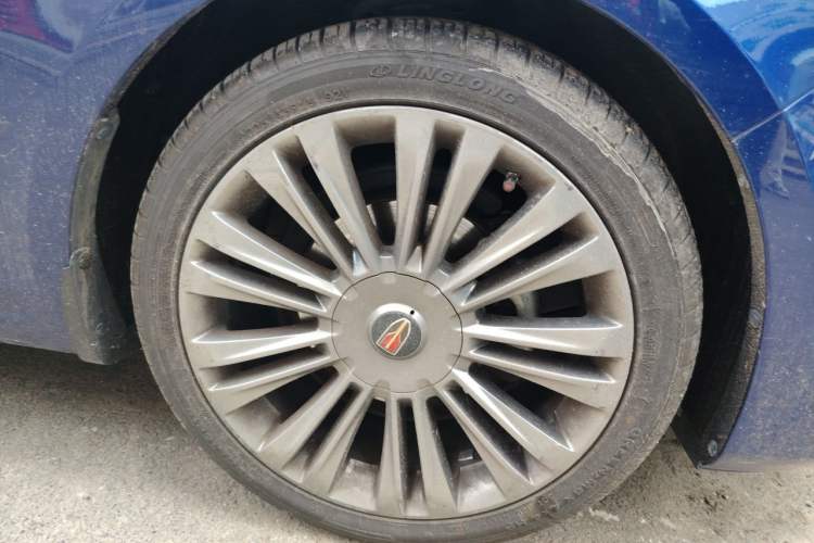 Used Hongqi H5 2019 30TD Smart Connect Enjoy Edition Right Front Wheel Hub