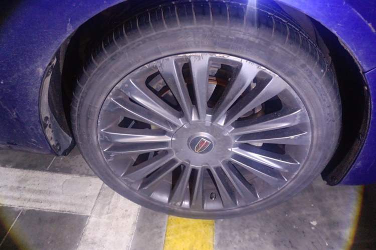 Used Hongqi H5 2019 30TD Dynamic Edition Right Front Wheel Hub