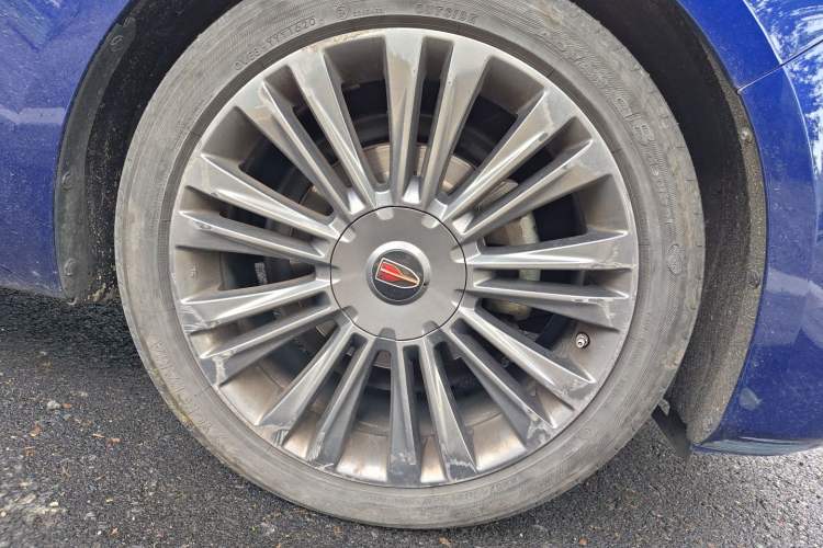 Used Hongqi H5 2019 30TD Dynamic Edition Right Front Wheel Hub