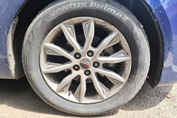 Used Hongqi H5 2019 30TD Dynamic Edition Right Front Wheel Hub