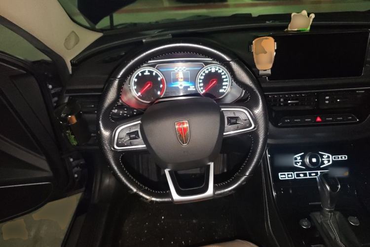 Used Hongqi H5 2019 30TD Dynamic Edition Steering Wheel