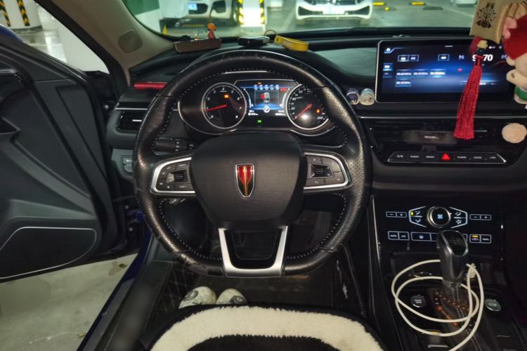 Used Hongqi H5 2019 30TD Dynamic Edition Steering Wheel