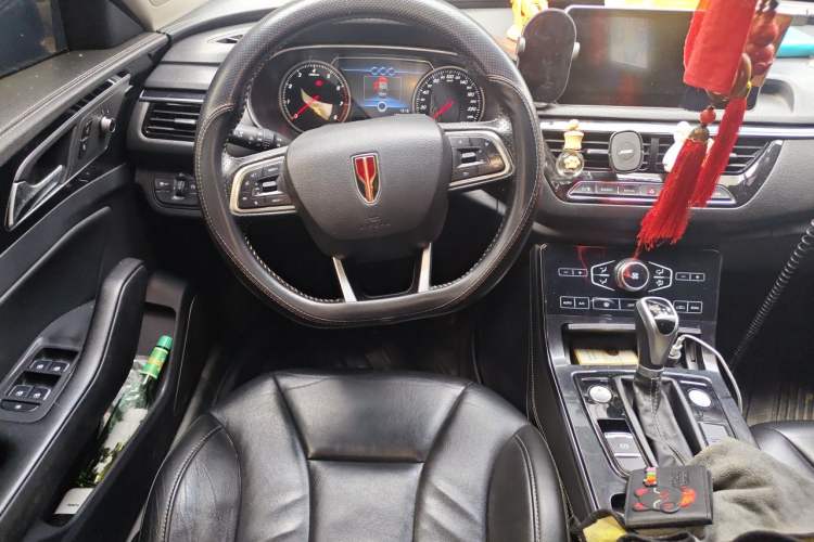 Used Hongqi H5 2019 30TD Dynamic Edition Steering Wheel