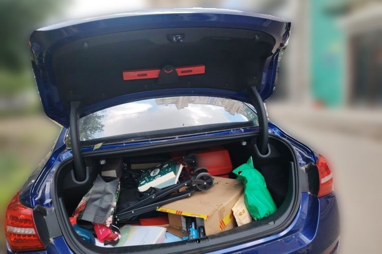Used Hongqi H5 2019 30TD Smart Connect Enjoy Edition Trunk