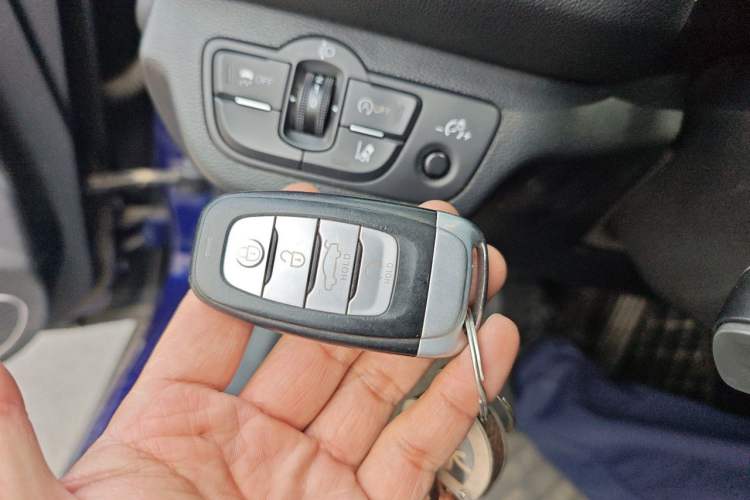 Used Hongqi H5 2019 30TD Dynamic Edition Vehicle Key
