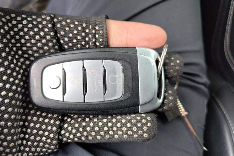 Used Hongqi H5 2019 30TD Dynamic Edition Vehicle Key