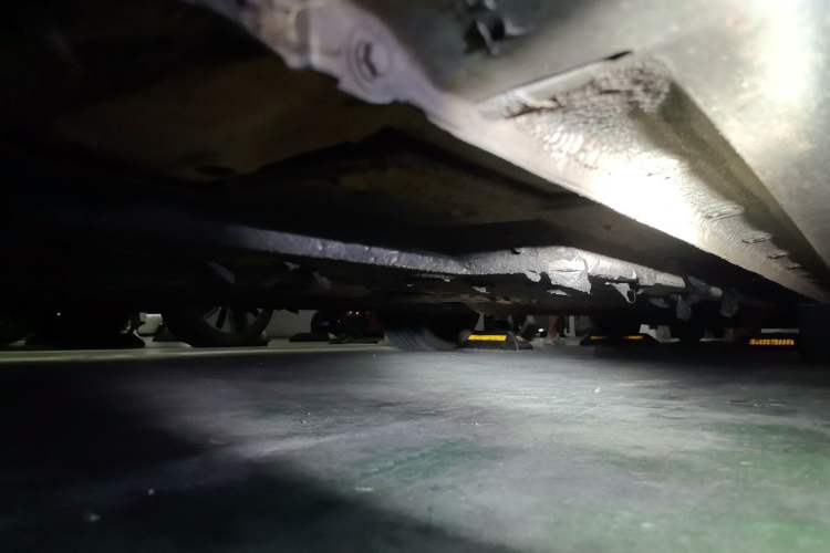 Used Hongqi H5 2019 30TD Dynamic Edition Chassis Front Left