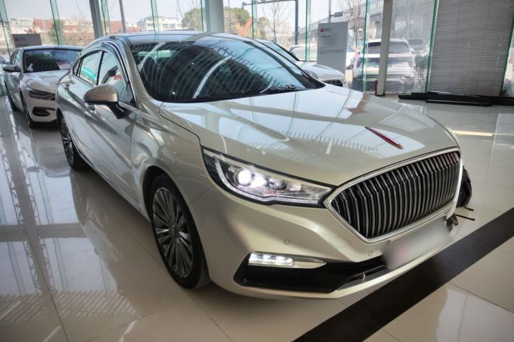 Used Hongqi H5 2019 30TD Smart Connect Dynamic Edition Front Right 45 Deg