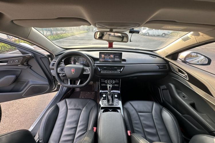 Used Hongqi H5 2019 30TD Smart Connect Dynamic Edition Interior 1