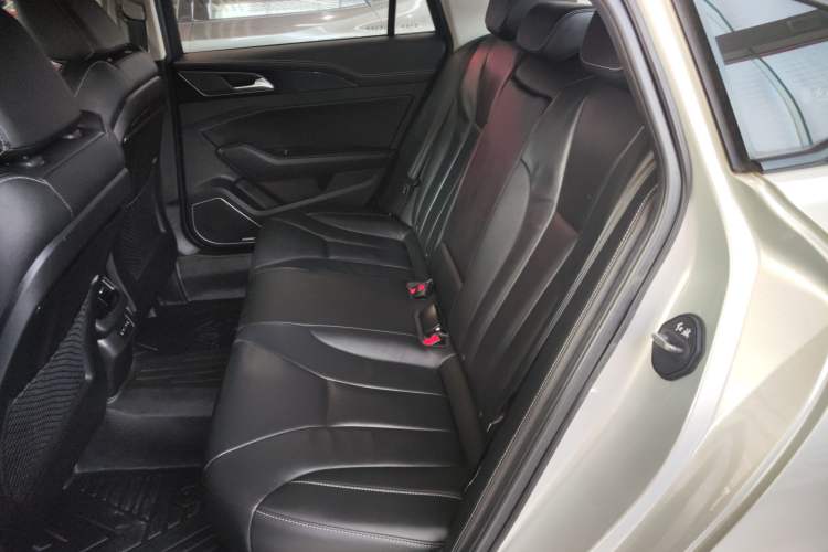 Used Hongqi H5 2019 30TD Smart Connect Dynamic Edition Left Rear Seat
