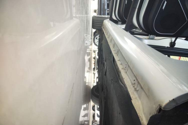 Used Hongqi H5 2019 30TD Smart Connect Dynamic Edition Left Side Sill