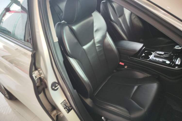 Used Hongqi H5 2019 30TD Smart Connect Dynamic Edition Right Front Seat