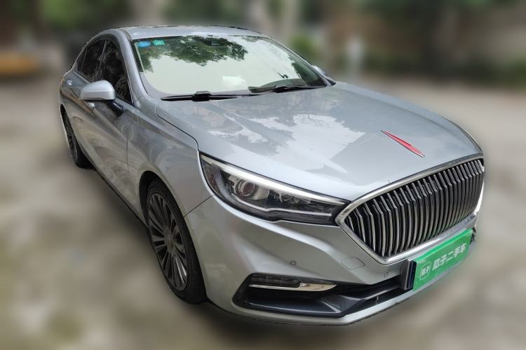 Used Hongqi H5 2019 30TD Smart Connect Dynamic Edition Front Right 45 Deg