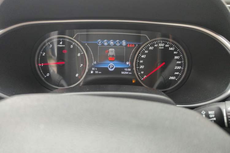 Used Hongqi H5 2019 30TD Smart Connect Dynamic Edition Odometer Close Up
