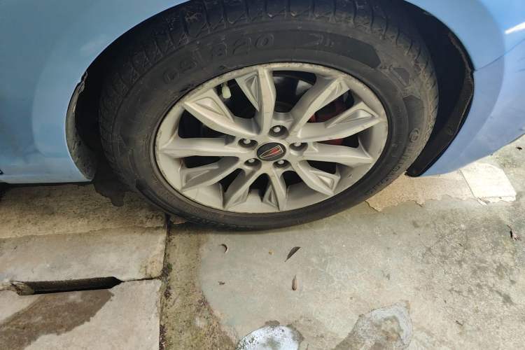 Used Hongqi H5 2019 30TD Dynamic Edition Right Front Wheel Hub