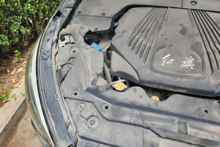 Used Hongqi H5 2019 30TD Smart Connect Dynamic Edition Engine Bay Right