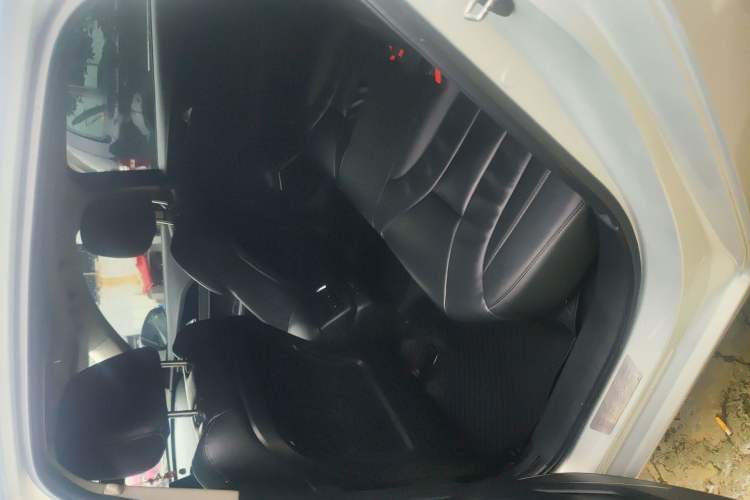 Used Hongqi H5 2019 30TD Dynamic Edition Interior 2