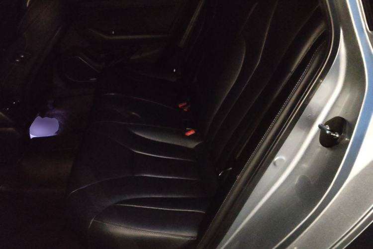 Used Hongqi H5 2019 30TD Smart Connect Dynamic Edition Left Rear Seat