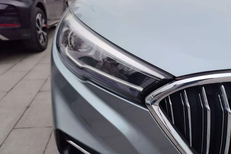 Used Hongqi H5 2019 30TD Dynamic Edition Right Front Headlight