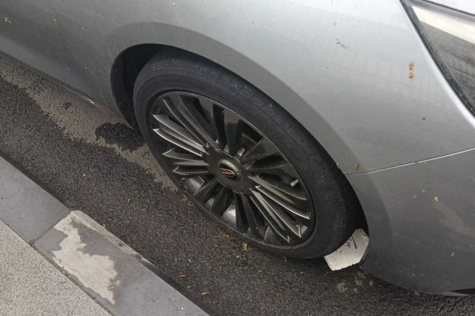 Used Hongqi H5 2019 30TD Smart Connect Dynamic Edition Right Front Wheel Hub