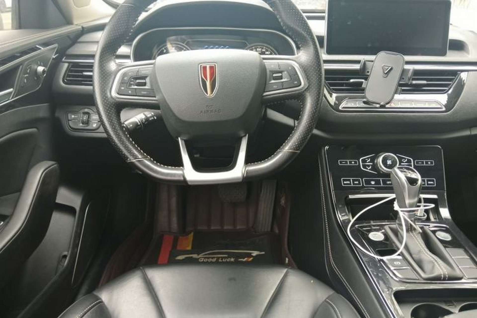Used Hongqi H5 2019 30TD Smart Connect Dynamic Edition Steering Wheel