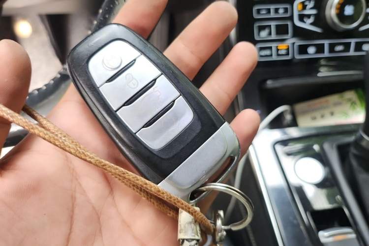 Used Hongqi H5 2019 30TD Smart Connect Dynamic Edition Vehicle Key