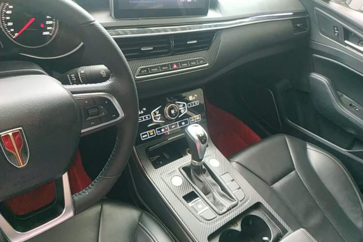 Used Hongqi H5 2019 30TD Dynamic Edition Audio And AC Panel