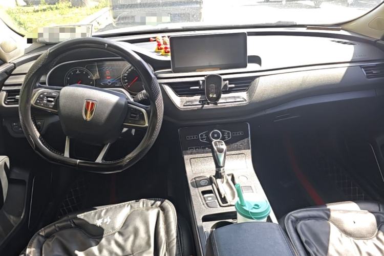 Used Hongqi H5 2019 30TD Dynamic Edition Center Console