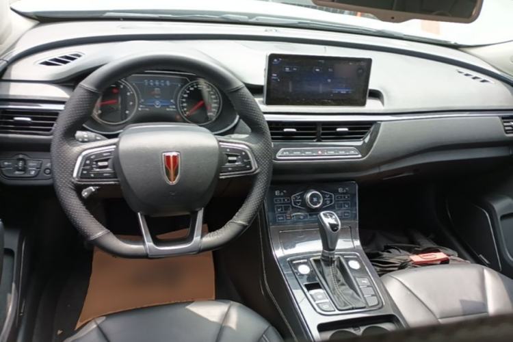 Used Hongqi H5 2019 30TD Smart Connect Dynamic Edition Center Console