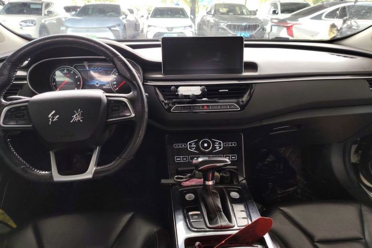 Used Hongqi H5 2019 30TD Dynamic Edition Center Console