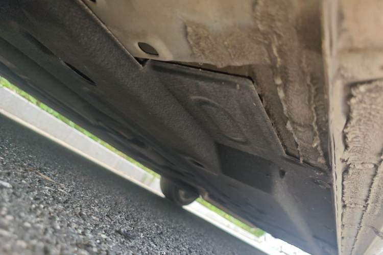 Used Hongqi H5 2019 30TD Smart Connect Dynamic Edition Chassis Front Left