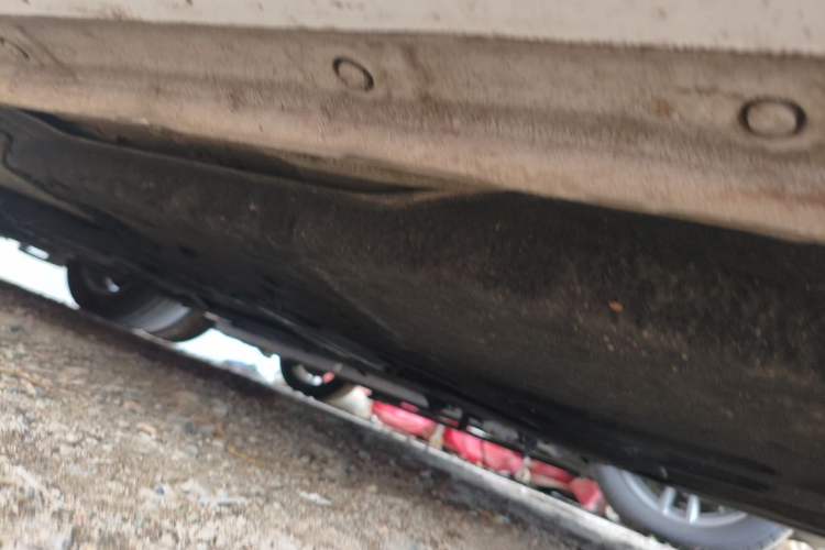 Used Hongqi H5 2019 30TD Dynamic Edition Chassis Rear Left