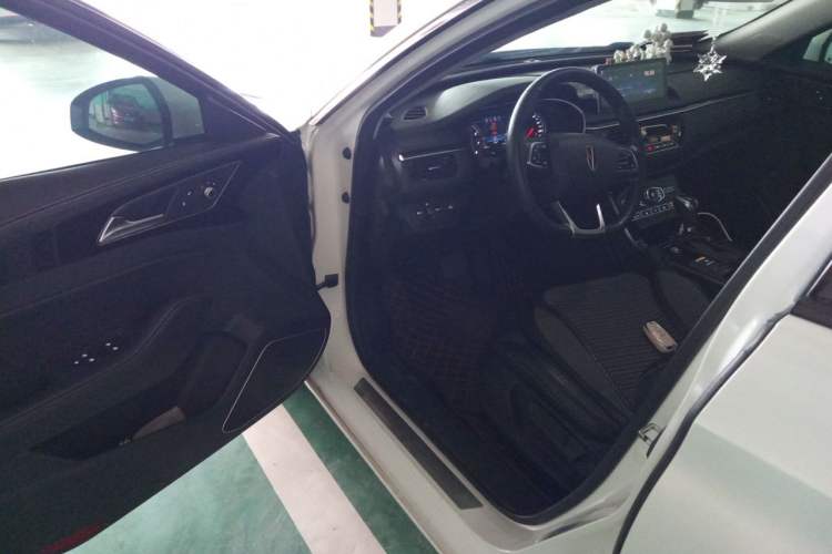 Used Hongqi H5 2019 30TD Dynamic Edition Driver Seat