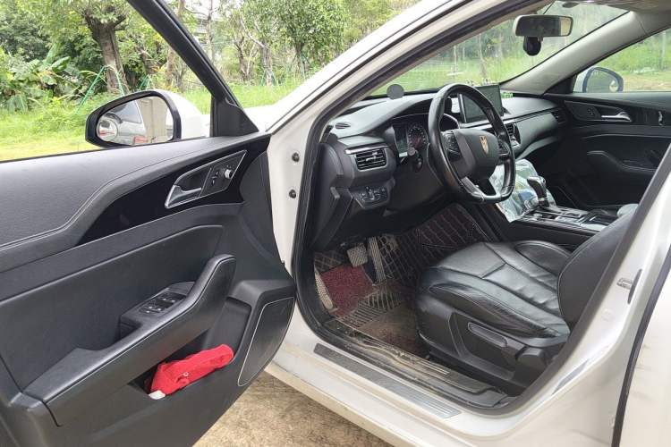 Used Hongqi H5 2019 30TD Dynamic Edition Driver Seat