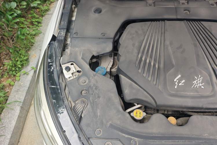 Used Hongqi H5 2019 30TD Smart Connect Dynamic Edition Engine Bay Right