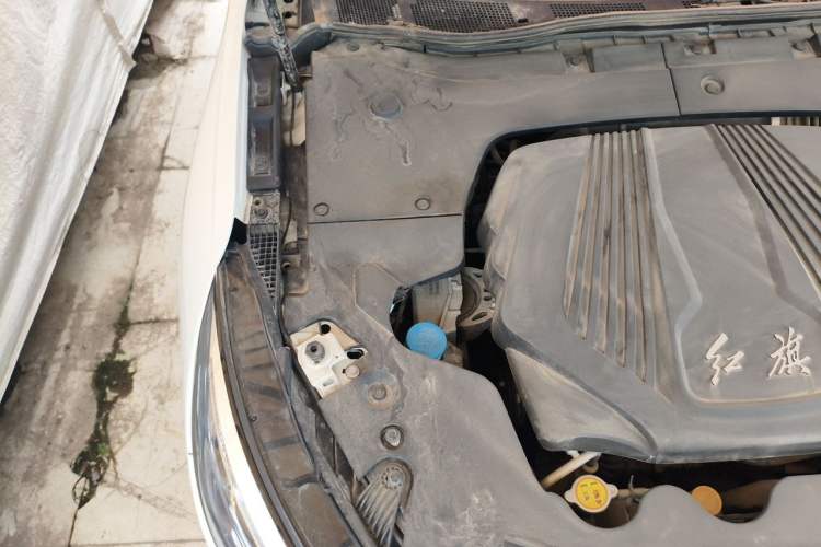 Used Hongqi H5 2019 30TD Dynamic Edition Engine Bay Right