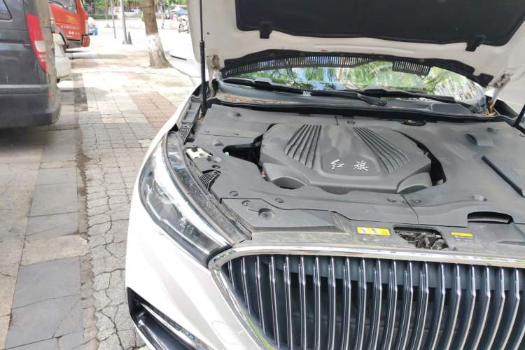 Used Hongqi H5 2019 30TD Dynamic Edition Engine Bay Right